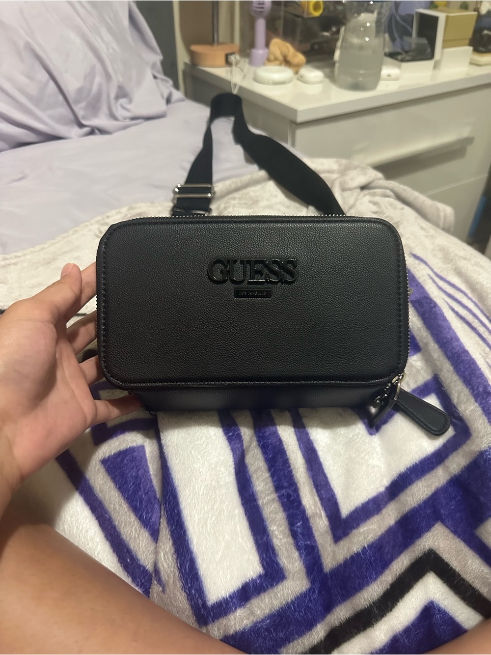 GUESS Black crossbody bag for Women